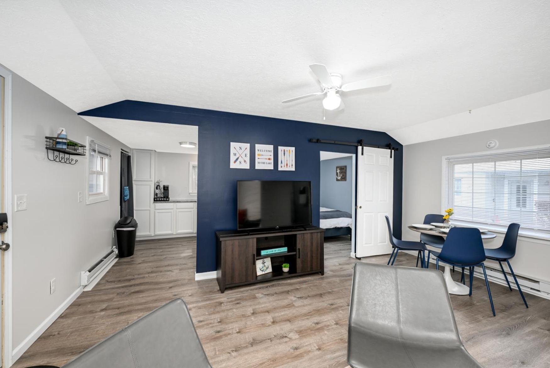 Recharge And Reconnect Your Cozy Vermilion Nest Exterior photo