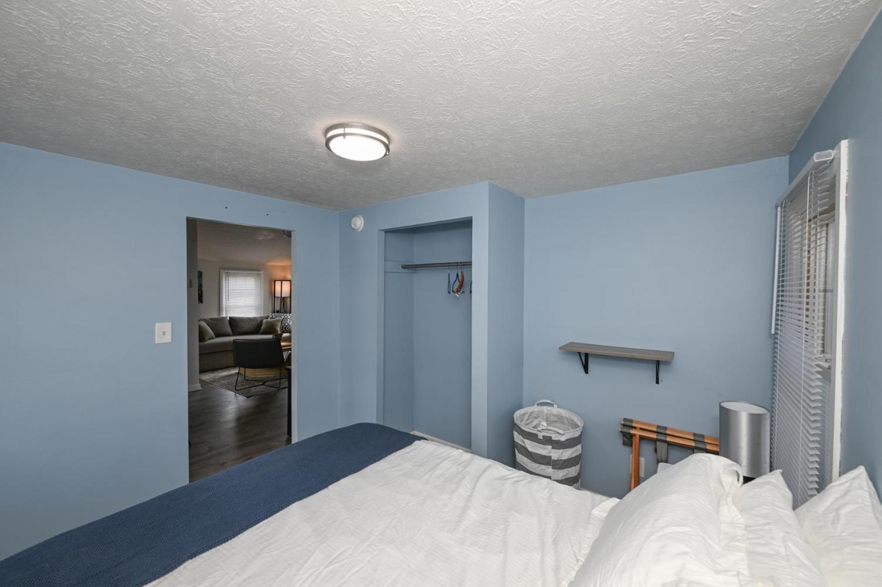 Recharge And Reconnect Your Cozy Vermilion Nest Exterior photo